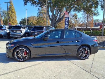 2025 Alfa Romeo Giulia Base