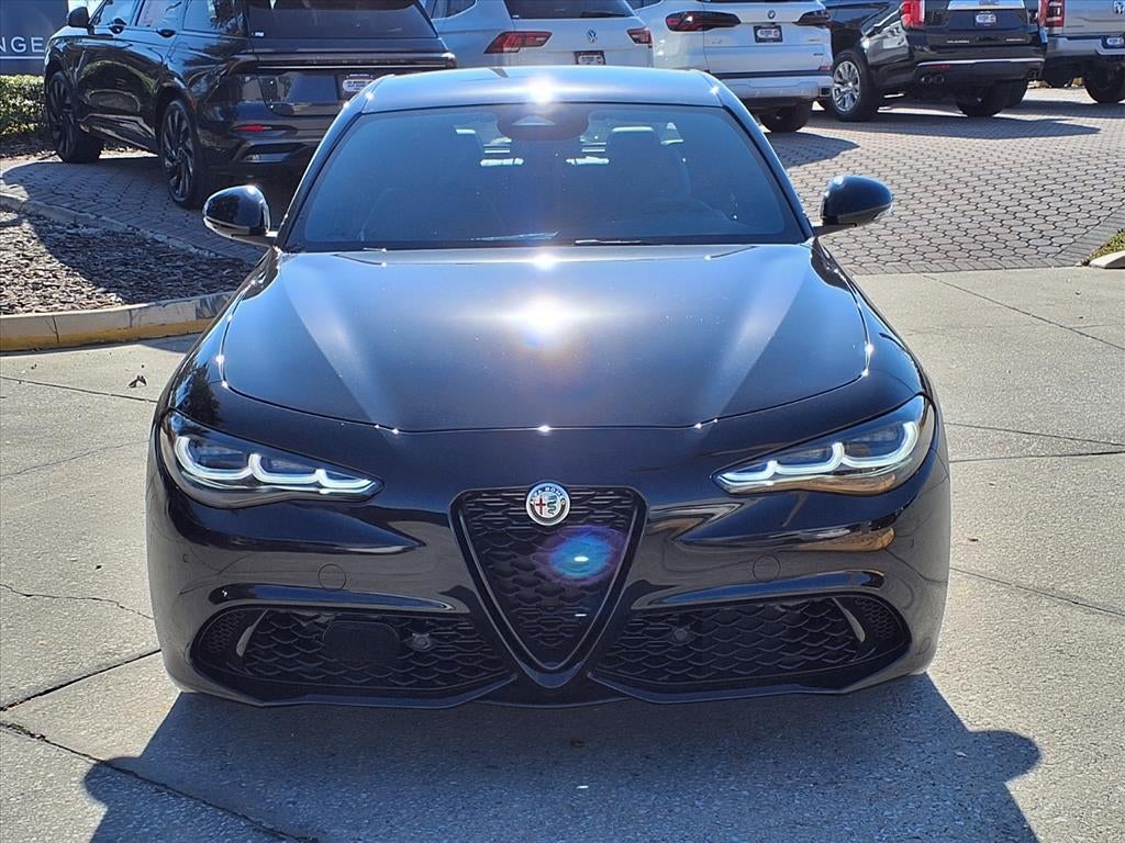 2025 Alfa Romeo Giulia Base