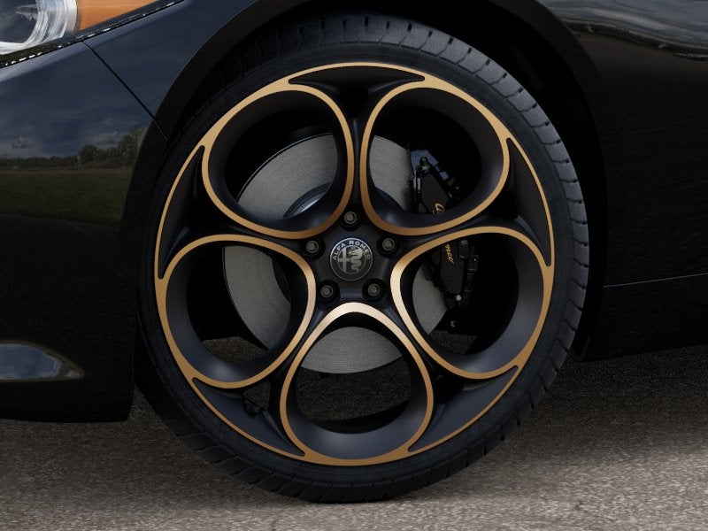 2025 Alfa Romeo Giulia Intensa CTA