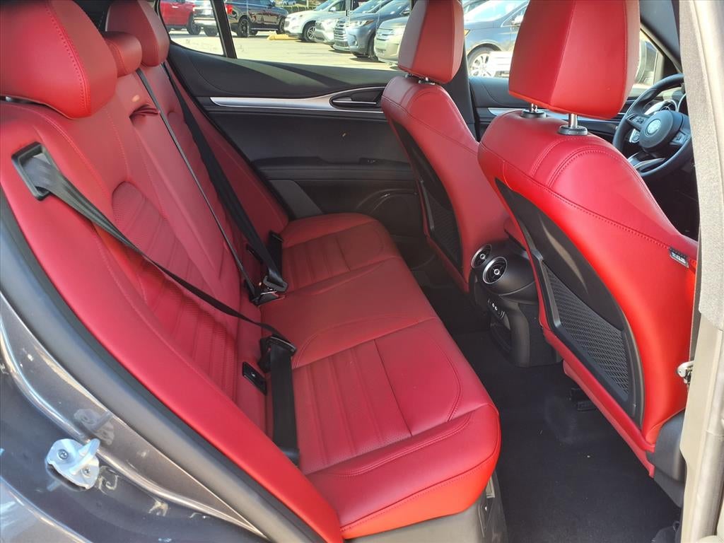 2025 Alfa Romeo Stelvio Sprint