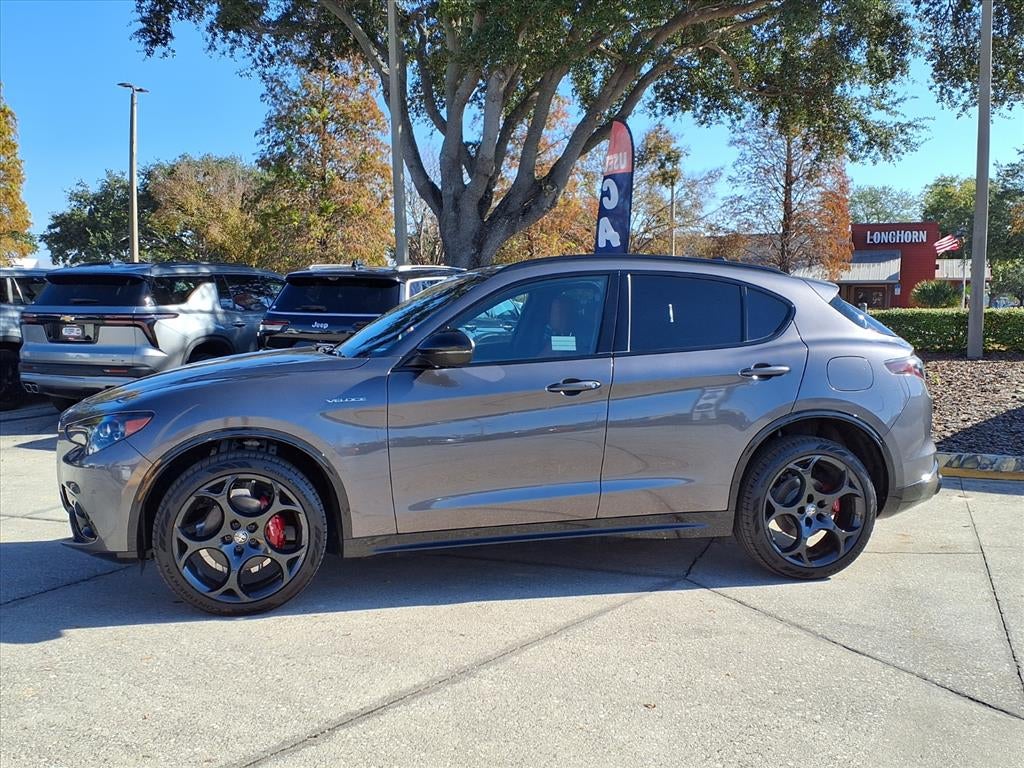 2025 Alfa Romeo Stelvio Sprint