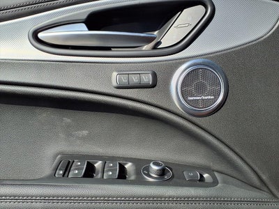 2025 Alfa Romeo Stelvio Sprint