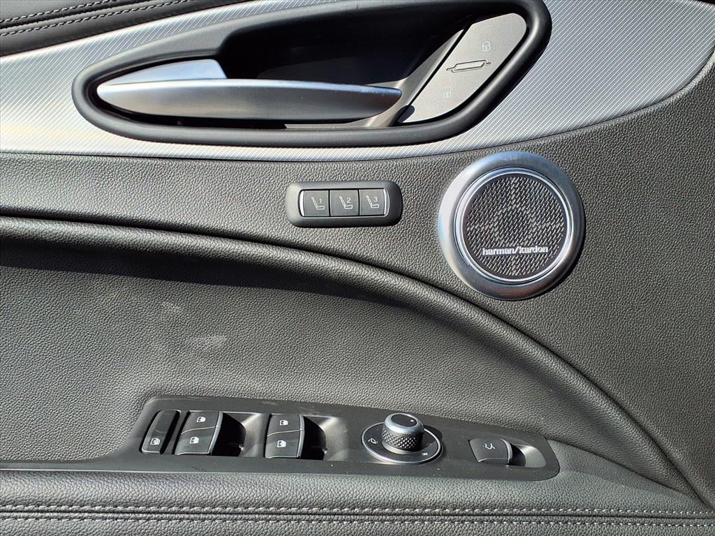 2025 Alfa Romeo Stelvio Sprint