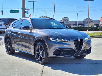 2025 Alfa Romeo Stelvio Sprint