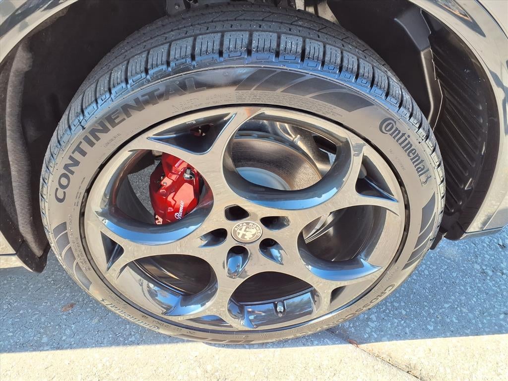 2025 Alfa Romeo Stelvio Sprint