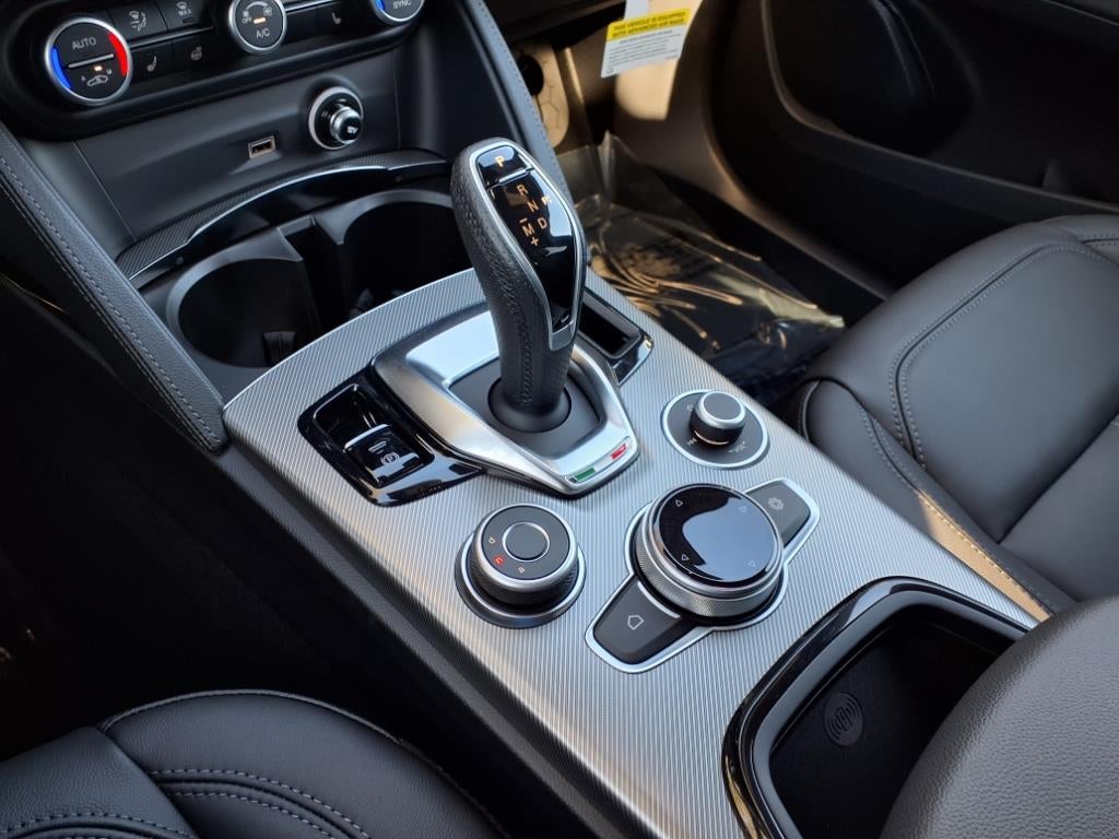 2025 Alfa Romeo Stelvio Sprint CTA