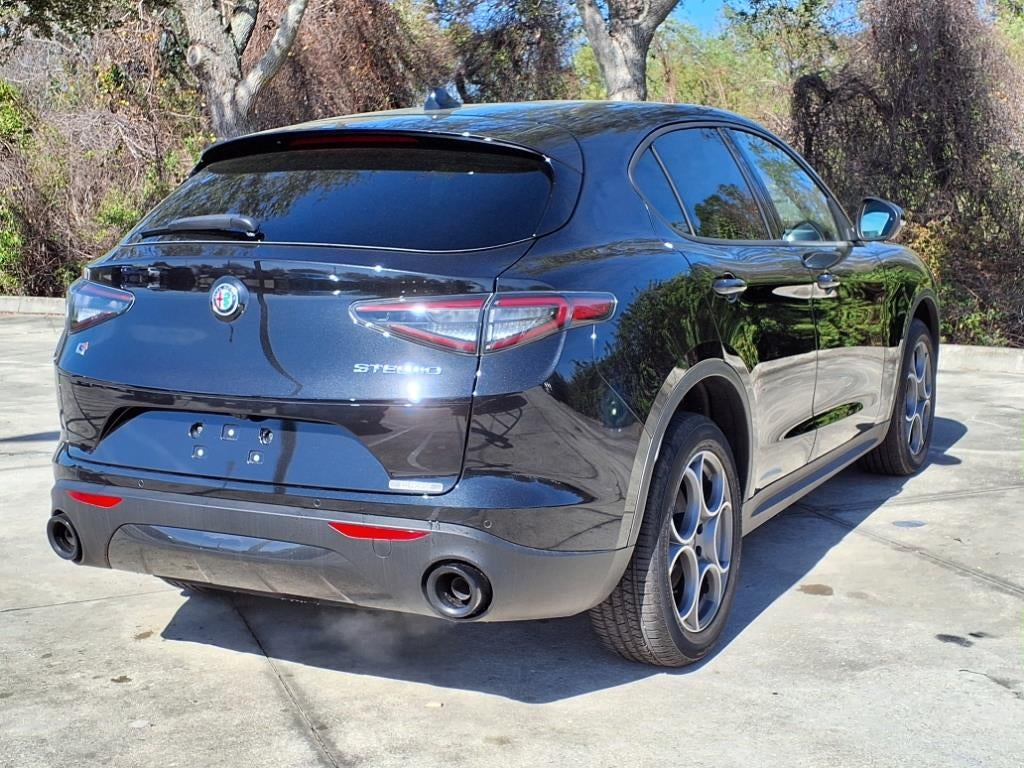 2025 Alfa Romeo Stelvio Sprint CTA