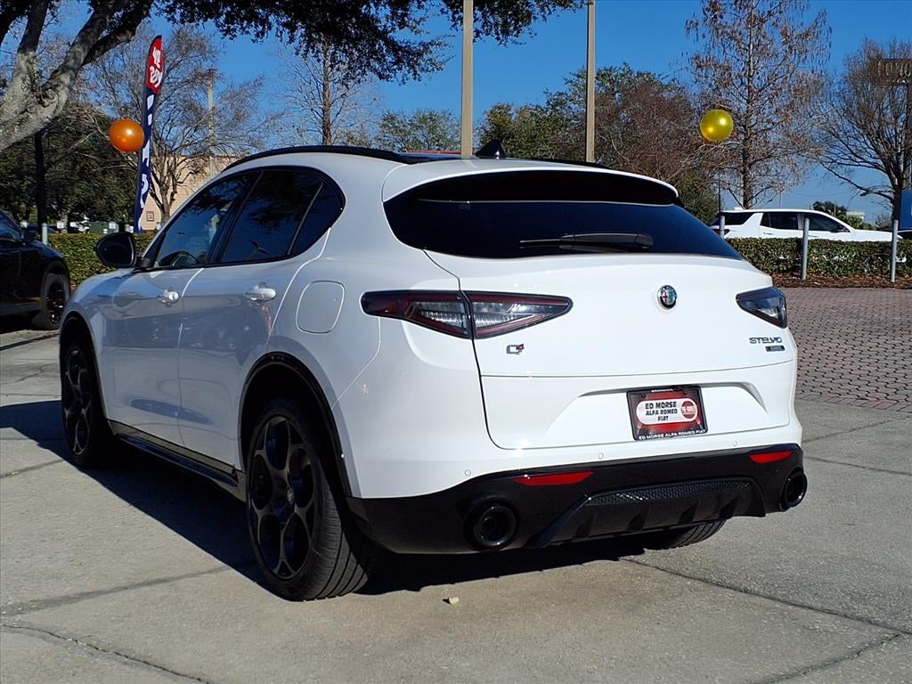 2026 Alfa Romeo Stelvio Base