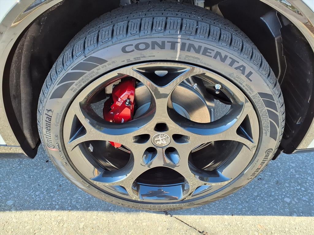 2026 Alfa Romeo Stelvio Base