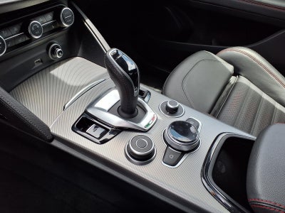 2025 Alfa Romeo Stelvio Tributo Italiano Special Edition