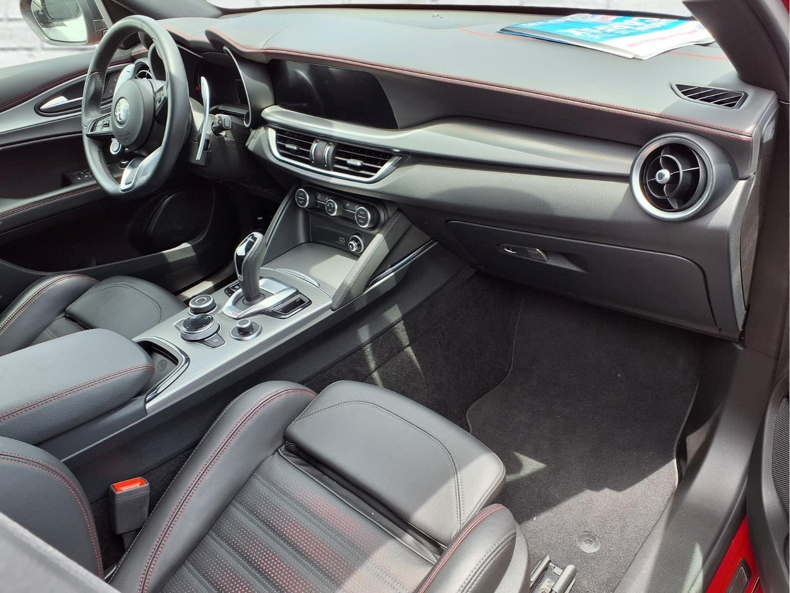 2025 Alfa Romeo Stelvio Tributo Italiano Special Edition