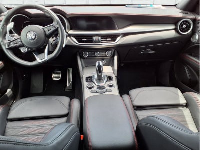 2025 Alfa Romeo Stelvio Tributo Italiano Special Edition