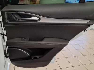 2023 Alfa Romeo Stelvio Veloce