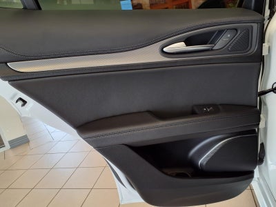 2023 Alfa Romeo Stelvio Veloce