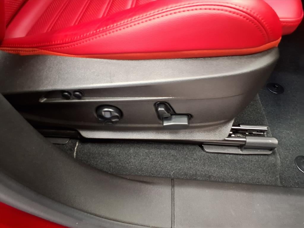 2024 Alfa Romeo Stelvio Quadrifoglio