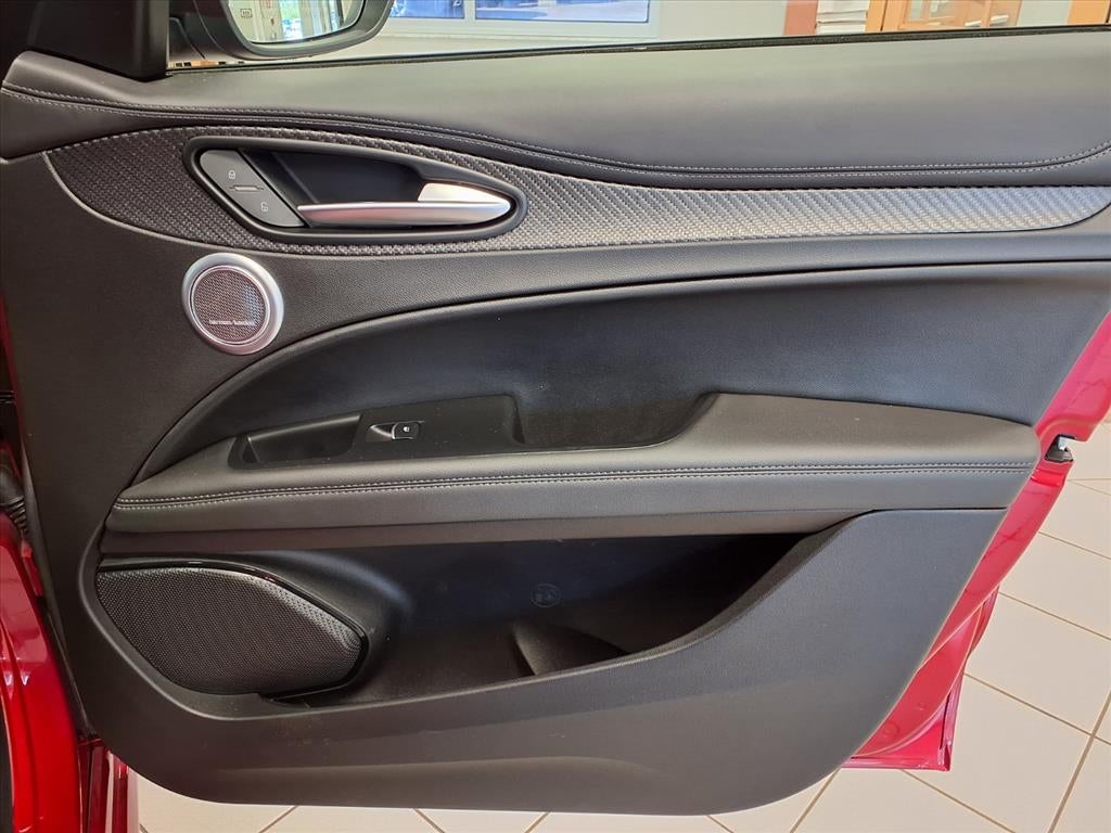 2024 Alfa Romeo Stelvio Quadrifoglio