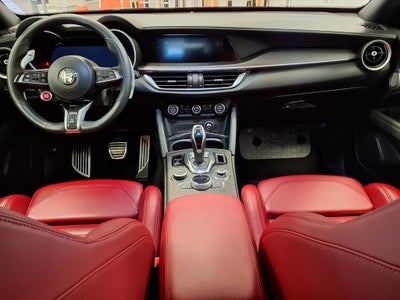 2024 Alfa Romeo Stelvio Quadrifoglio