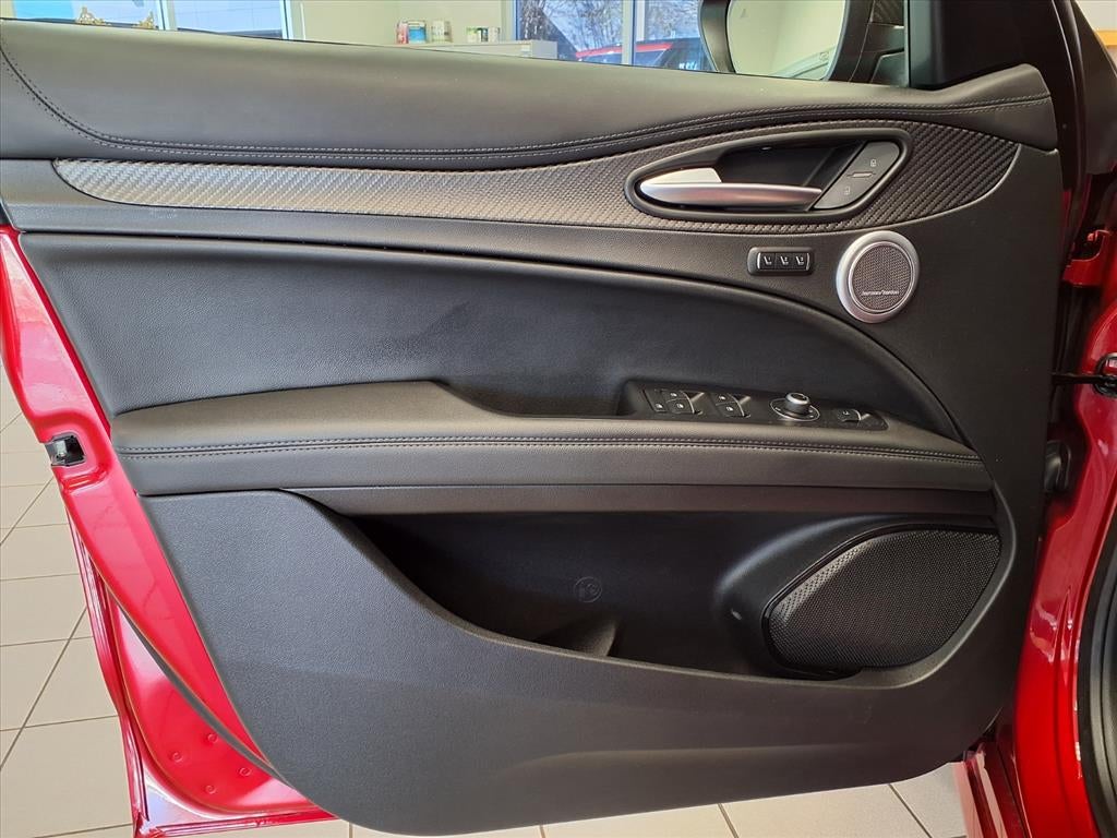 2024 Alfa Romeo Stelvio Quadrifoglio