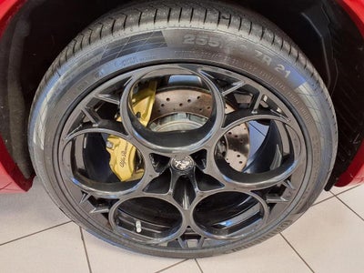 2024 Alfa Romeo Stelvio Quadrifoglio