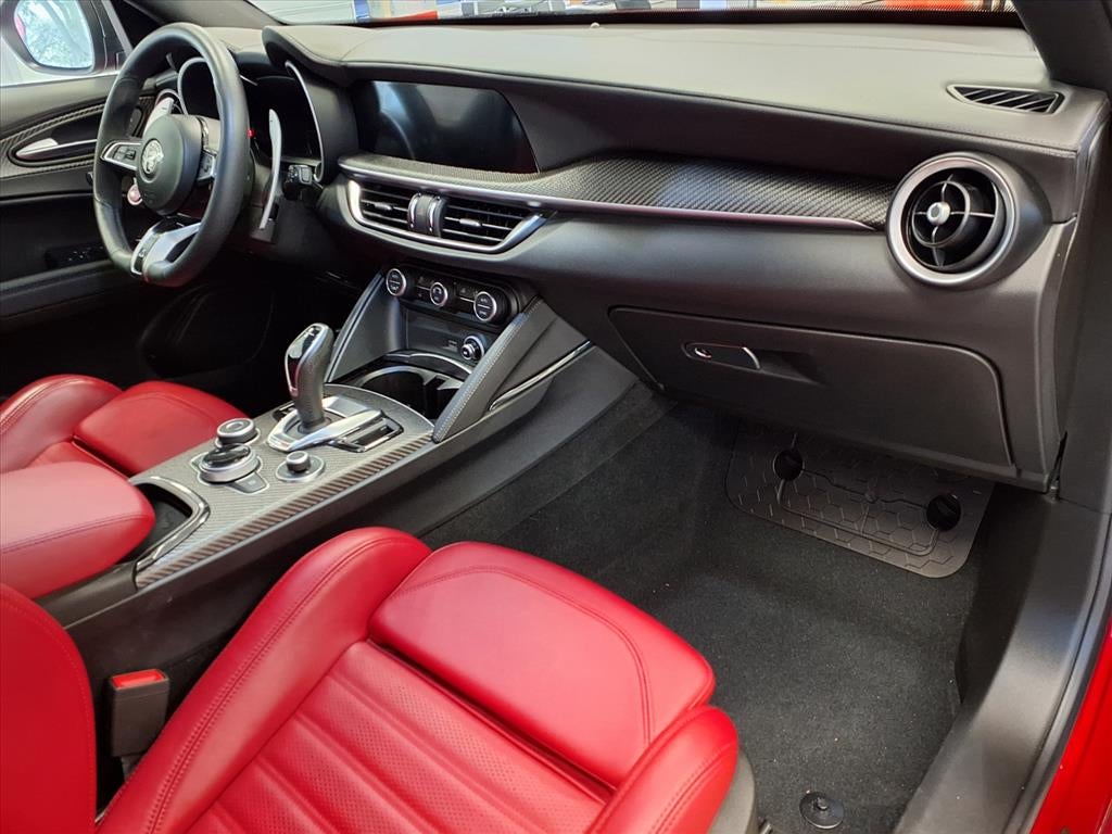 2024 Alfa Romeo Stelvio Quadrifoglio