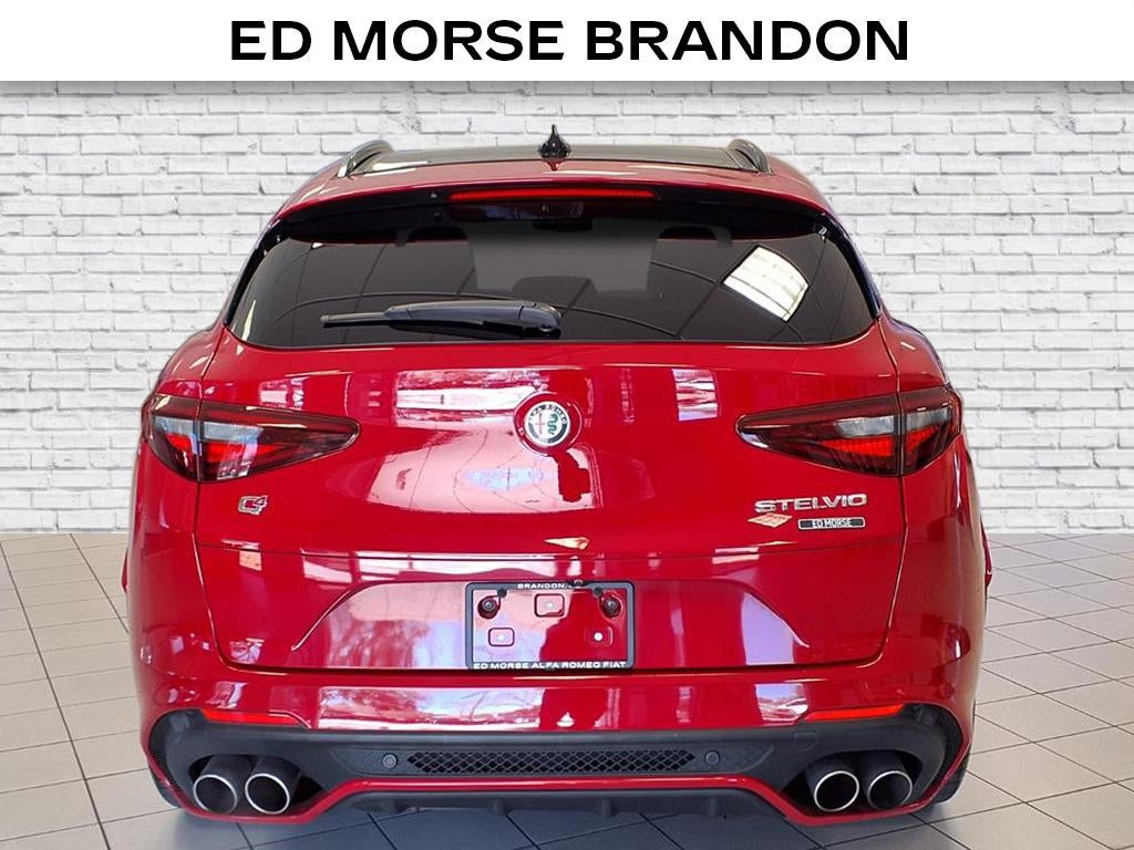 2022 Alfa Romeo Stelvio Quadrifoglio