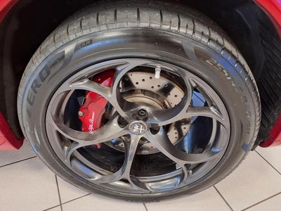 2022 Alfa Romeo Stelvio Quadrifoglio