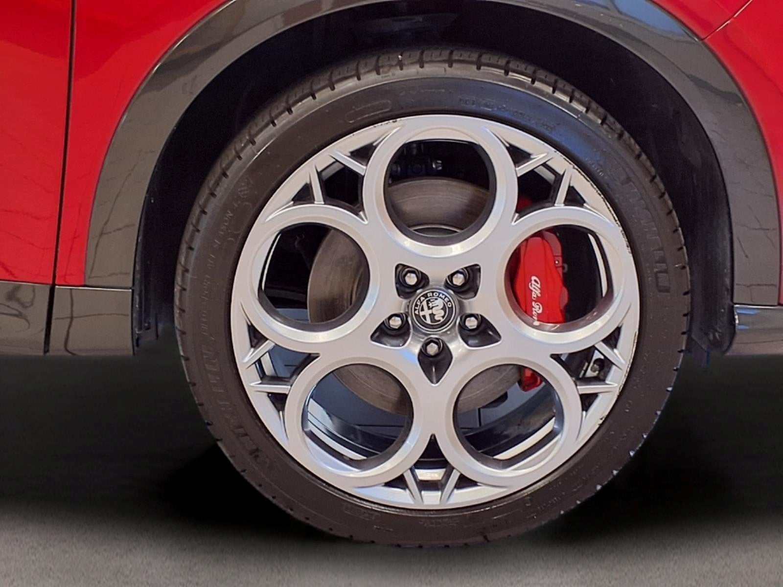 2024 Alfa Romeo Tonale Hybrid Veloce