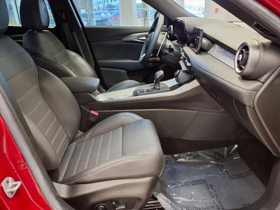 2024 Alfa Romeo Tonale Hybrid Veloce