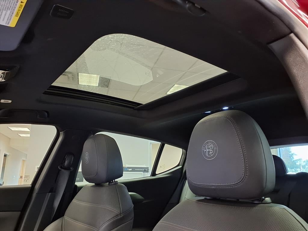 2024 Alfa Romeo Tonale Hybrid Veloce