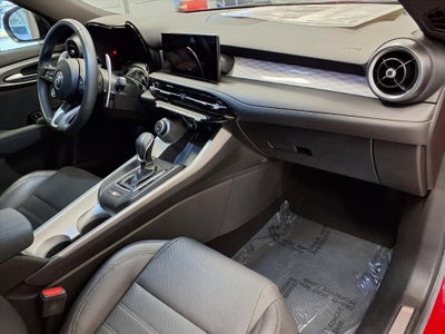 2024 Alfa Romeo Tonale Hybrid Veloce