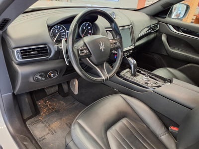 2023 Maserati Levante Modena